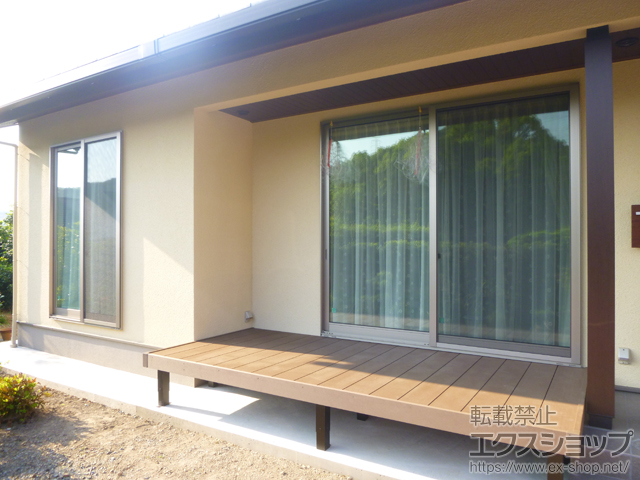 和歌山県日高郡日高川町ののウッドデッキ リウッドデッキ 200 施工例