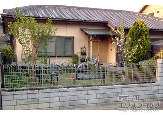 三重県多気郡明和町ののフェンス・柵 アーラスフェンス3型 自由柱 施工例