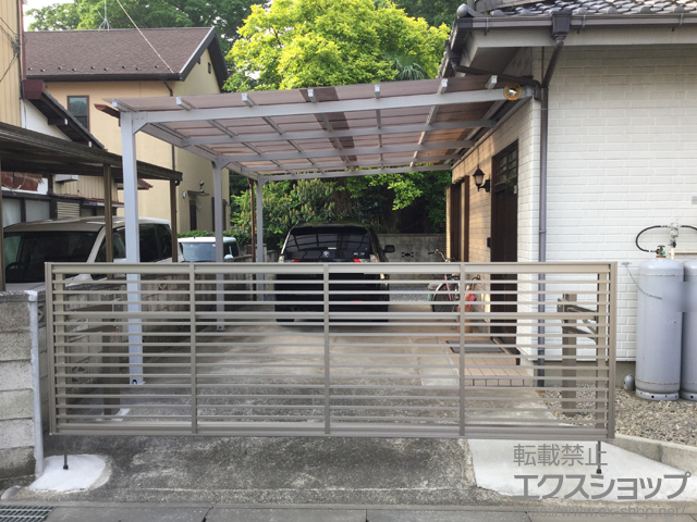 茨城県龍ケ崎市ののカーゲート ワイドオーバードアS1型 手動式 施工例