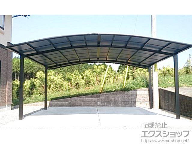岡山県真庭市のLIXIL リクシル（トステム）のカーポート カーブポートシグマIII ワイド 積雪〜20cm対応 施工例