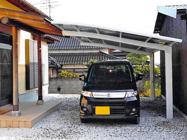 福岡県飯塚市のLIXIL リクシル（トステム）のカーポート レグナスポートシグマIII 耐風圧強度仕様  積雪〜30cm対応 施工例