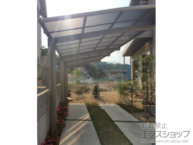 広島県尾道市のLIXIL リクシル（トステム）のカーポート カーブポートシグマIII 積雪〜20cm対応 施工例