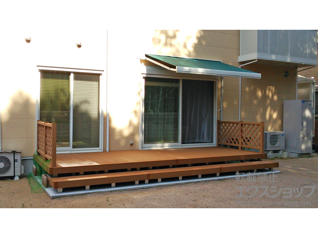 山口県山口市ののウッドデッキ リウッドデッキ 200+リウッドデッキフェンス 2型＜ラチス格子＞+ 段床セット(正面タイプ2段)(※束柱：Uタイプ) 施工例