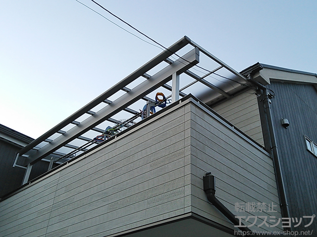東京都町田市ののバルコニー・ベランダ屋根 ヴェクターテラス F型 1500 屋根タイプ 単体 積雪〜50cm対応 施工例