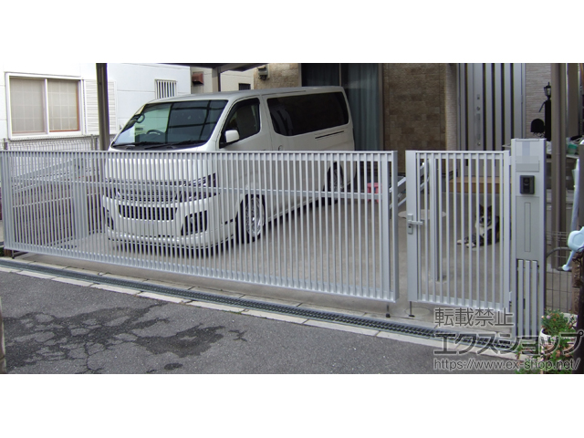 大阪府大阪市ののカーゲート ワイドオーバードアS2型 手動式 施工例