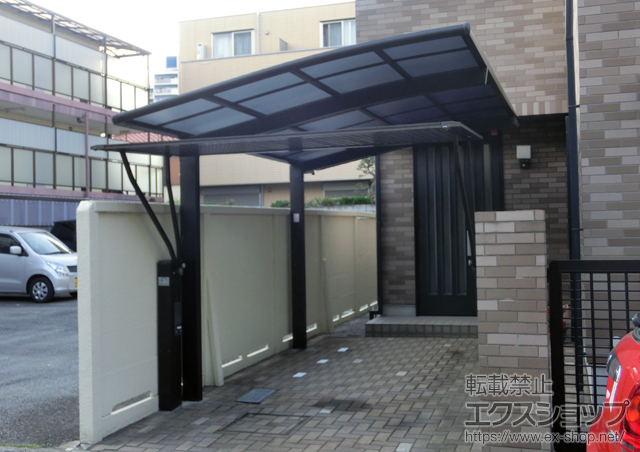 東京都目黒区のLIXIL リクシル（トステム）のカーポート カーブポートシグマIII 積雪〜20cm対応 施工例