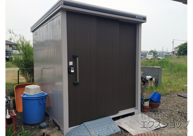 愛知県碧南市のの物置・屋外倉庫 エルモ 一般型(LMD-1822) 施工例