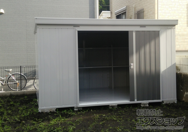 宮崎県宮崎市のの物置・屋外倉庫 ネクスタ 一般型 (NXN-77S)＋小窓パネル × 2セット 施工例