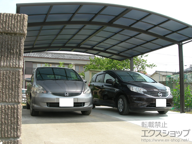 埼玉県熊谷市のLIXIL リクシル（トステム）のカーポート カーブポートシグマIII ワイド 積雪〜20cm対応 施工例