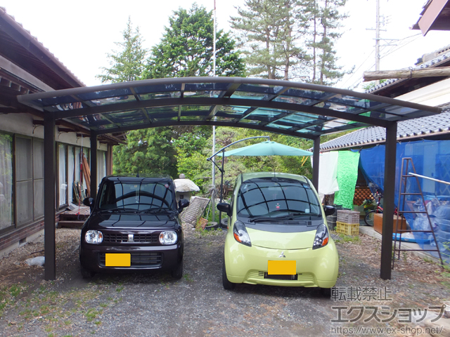 長野県伊那市のLIXIL リクシル（トステム）のカーポート カーブポートシグマIII ワイド 積雪〜20cm対応 施工例