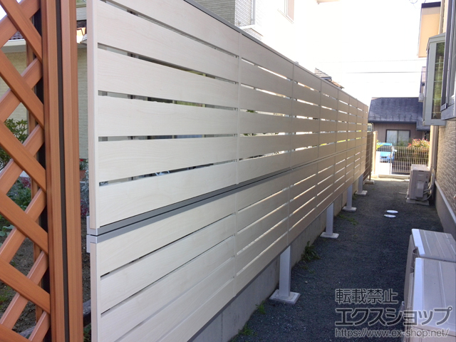 福島県相馬市ののフェンス・柵 ジオーナフェンス YS型 マテリアルカラー 多段柱仕様 施工例