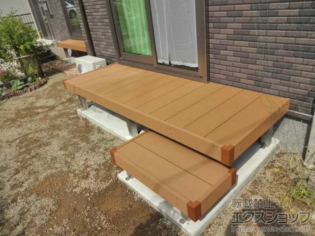 長崎県西彼杵郡長与町ののウッドデッキ マージウッドデッキ＋独立式リウッドステップ2型 施工例