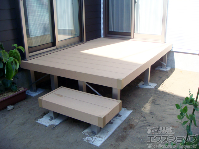 新潟県柏崎市ののウッドデッキ リウッドデッキ 200＋独立式リウッドステップ2型 施工例