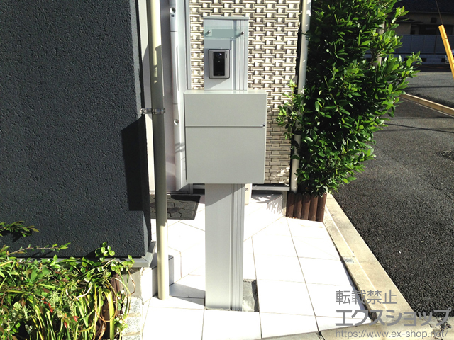 東京都新宿区のの機能門柱・ポスト ファンクションユニット ルミフェイス 施工例