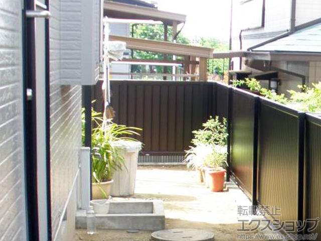 福岡県福岡市ののフェンス・柵 レスティナフェンス8型 自由柱 施工例