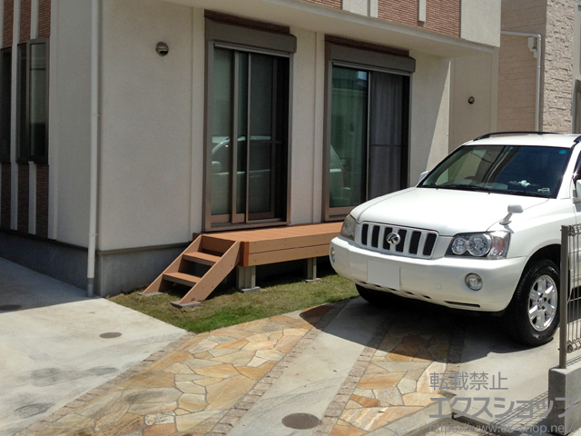 神奈川県横浜市ののウッドデッキ リウッドデッキ 200＋リウッドステップ5型Ｓタイプ(2段)＋床下囲い 正面・両側面1段 施工例