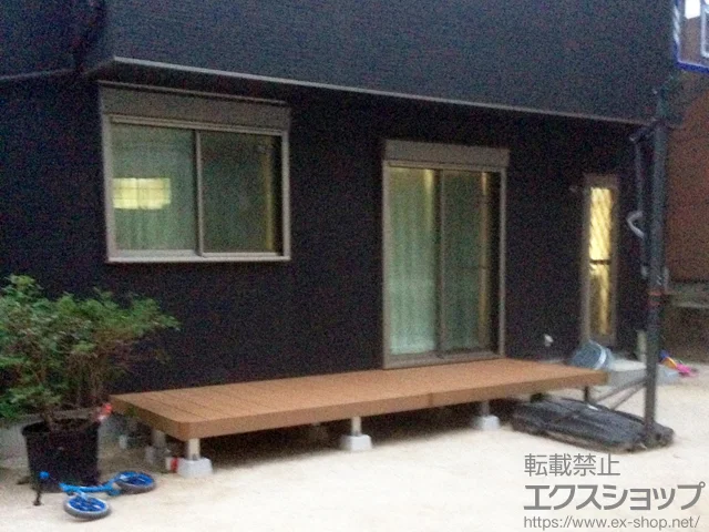 �������}���S�߉ϐ쒬��YKKAP�̃E�b�h�f�b�L ���E�b�h�f�b�L 200 �{�H��