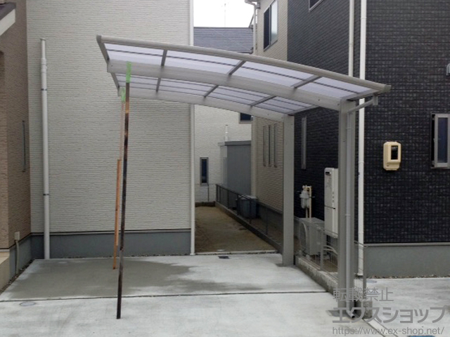 岐阜県羽島郡岐南町ののカーポート プレシオスポート 積雪〜20cm対応 施工例