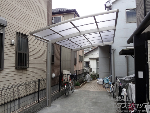 埼玉県新座市ののカーポート レイナポートグラン　積雪〜20cm対応 施工例