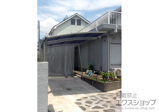 千葉県木更津市ののカーポート プレシオスポート 積雪〜20cm対応＋ 着脱式補助柱 標準・ハイルーフ兼用 2本入り×1セット 施工例