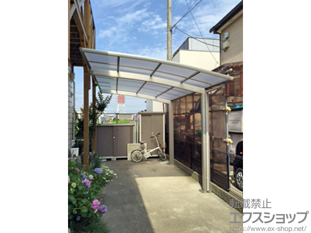 神奈川県高座郡寒川町ののカーポート プレシオスポート 積雪〜20cm対応＋着脱式補助柱 2本入り×1セット 施工例