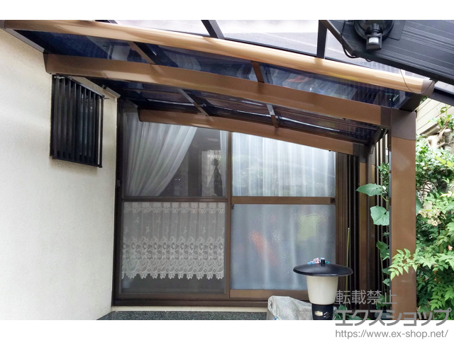 大阪府大東市のLIXIL リクシル（トステム）のサイクルポート・駐輪場 カーブポートシグマIII ミニ 積雪〜20cm対応 施工例