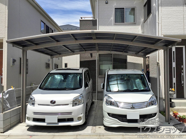 東京都立川市のLIXIL リクシル（トステム）のカーポート カーブポートシグマIII ワイド 積雪〜20cm対応 施工例