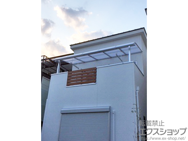 埼玉県さいたま市のLIXIL リクシル（トステム）のバルコニー・ベランダ屋根 ライザーテラスII R型 屋根タイプ 単体 積雪〜20cm対応 施工例