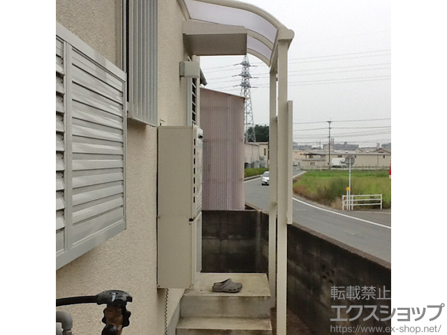 福岡県糟屋郡粕屋町ののテラス屋根 ヴェクターテラス R型 テラスタイプ 単体 積雪〜20cm対応＋前面パネル 施工例