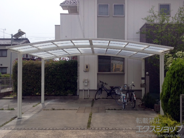 岐阜県岐阜市のLIXIL リクシル（トステム）のカーポート カーブポートシグマIIIワイド 積雪〜20cm対応 施工例