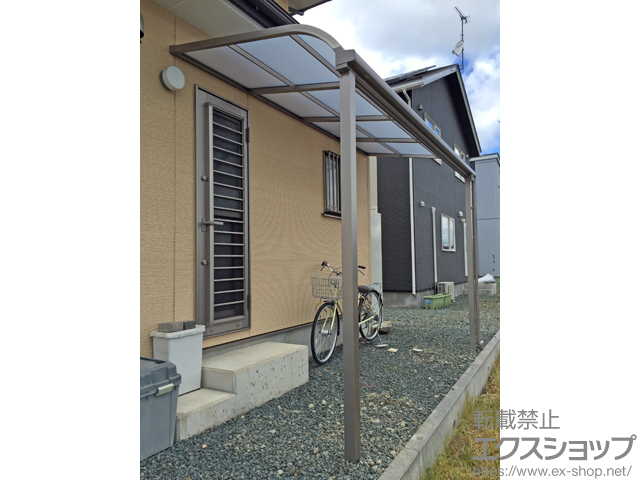 岩手県盛岡市のLIXIL リクシル（トステム）のテラス屋根 ライザーテラスII R型 1500 テラスタイプ 単体 積雪〜50cm対応 施工例