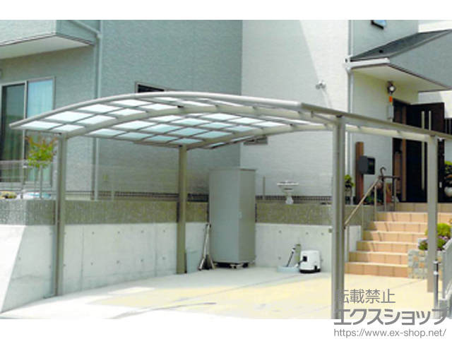 広島県廿日市市のLIXIL リクシル（トステム）のカーポート カーブポートシグマIII ワイド 積雪〜20cm対応 施工例