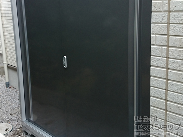 東京都三鷹市のの物置・屋外倉庫 シンプリー 一般型(MJX-176EP　PG) 施工例