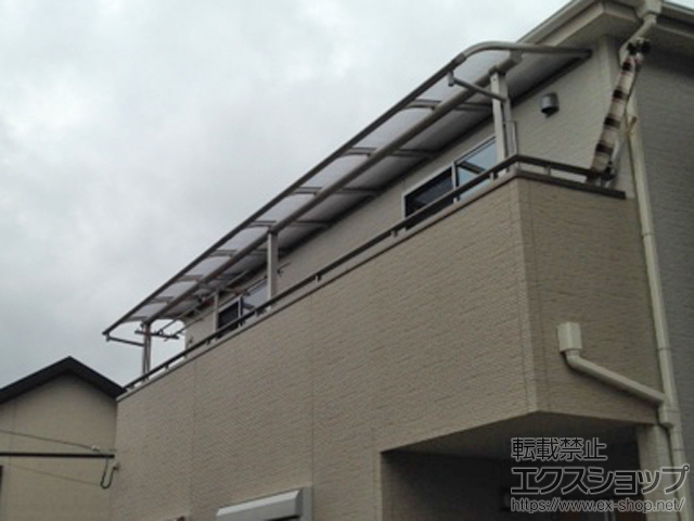 愛知県北名古屋市ののバルコニー・ベランダ屋根 ヴェクターテラス R型 屋根タイプ 連棟 積雪〜20cm対応 施工例