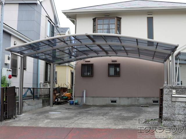 埼玉県行田市ののカーポート ネスカR (ラウンドスタイル) ワイド 積雪〜20cm対応 施工例