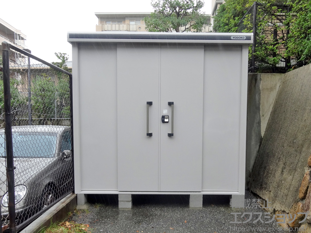 兵庫県芦屋市のの物置・屋外倉庫 エルモ 一般型（LMD-2529H　CB） 施工例