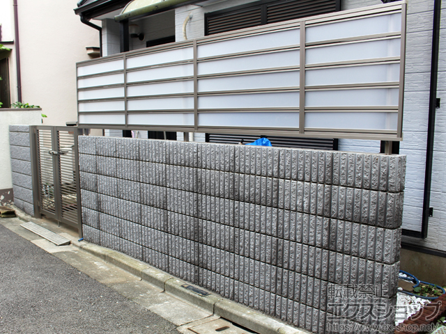 東京都北区ののフェンス・柵 ジオーナフェンス LP型 採光タイプ フリーポールタイプ 施工例