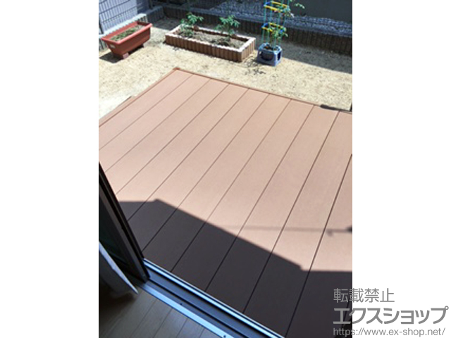 広島県東広島市ののウッドデッキ リウッドデッキ 200＋リウッドステップ5型 Sタイプ(2段) 施工例