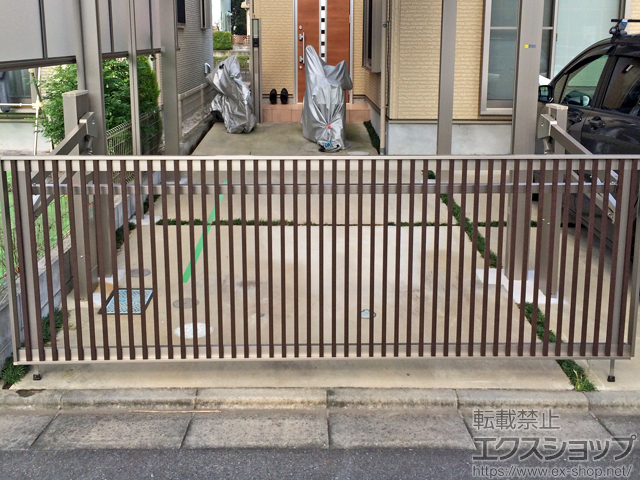 神奈川県大和市ののカーゲート オーバードアS2型 マテリアルカラー 電動式 30-10 施工例