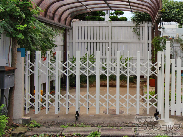 埼玉県さいたま市ののカーゲート アルシャインII HW型Aタイプ ノンレール 片開き 290S 施工例