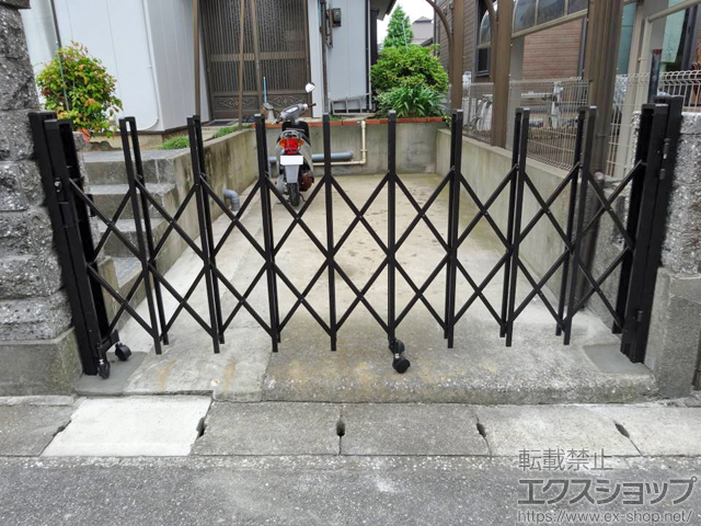 千葉県市原市ののカーゲート トリップゲート RB型 ノンレール 片開き 27S 施工例