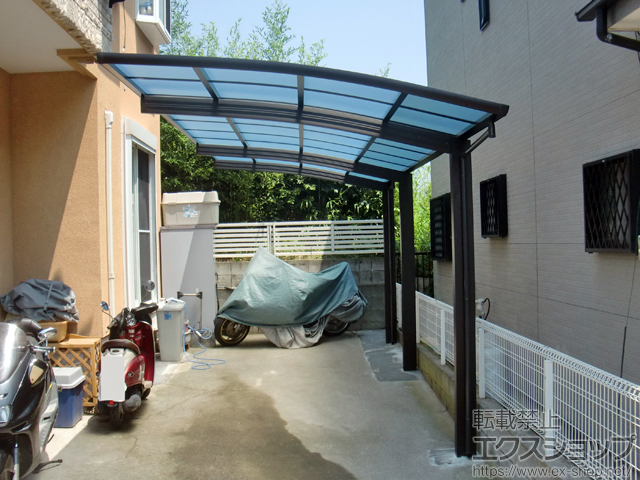 神奈川県平塚市ののカーポート レイナポートグラン 延長　積雪〜20cm対応 施工例