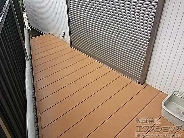 神奈川県横浜市ののウッドデッキ リウッドデッキ200 施工例