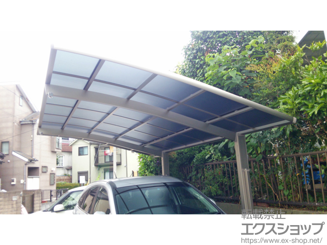 神奈川県藤沢市ののカーポート フーゴR (ラウンドスタイル) 耐風圧強度仕様 積雪〜30cm対応 施工例