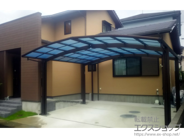 鹿児島県姶良市ののカーポート レイナポートグラン M合掌　積雪〜20cm対応＋屋根ふき材補強部品 施工例