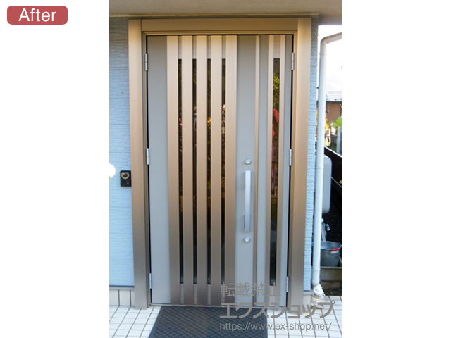 山梨県上野原市のLIXIL リクシル（トステム）の玄関ドア リシェントII 断熱K4仕様親子仕様(ランマ無)L F14型 施工例