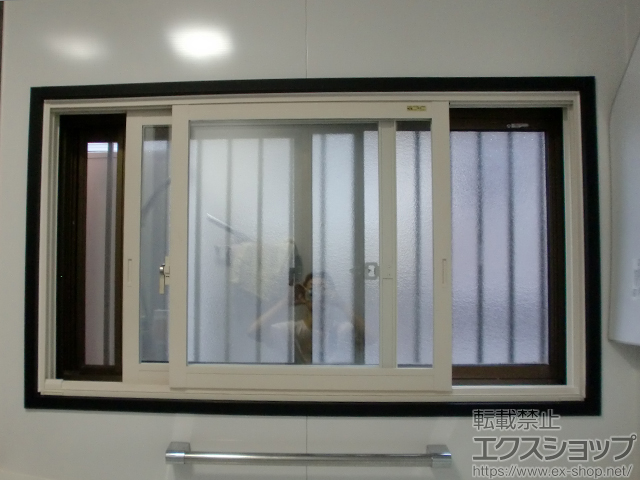 群馬県前橋市のの二重窓（内窓） インプラス ダストバリア仕様 引違い窓(浴室仕様) ユニットバス納まり 2枚建 Cタイプ 施工例
