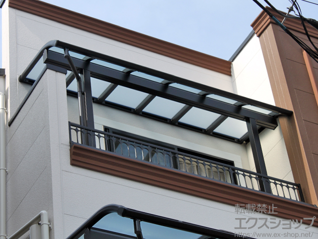 埼玉県川口市ののバルコニー・ベランダ屋根 ヴェクターテラス R型 1500 屋根タイプ 単体 積雪〜50cm対応 施工例