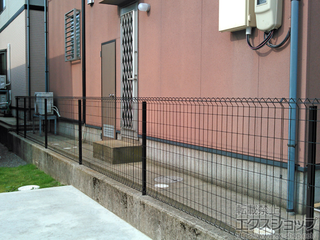 石川県金沢市ののフェンス・柵 イーネットフェンス1F型 自由柱施工 施工例