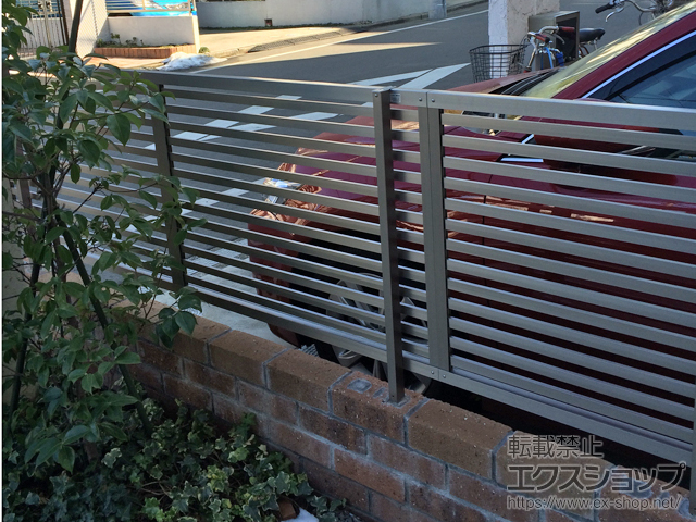 埼玉県さいたま市ののフェンス・柵 プレスタフェンス 3型 太横桟 フリーポールタイプ 施工例